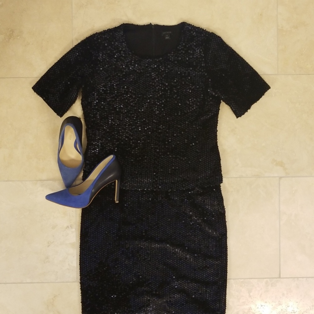 Ann Taylor Navy Sequin Covered Skirt, Size 4P